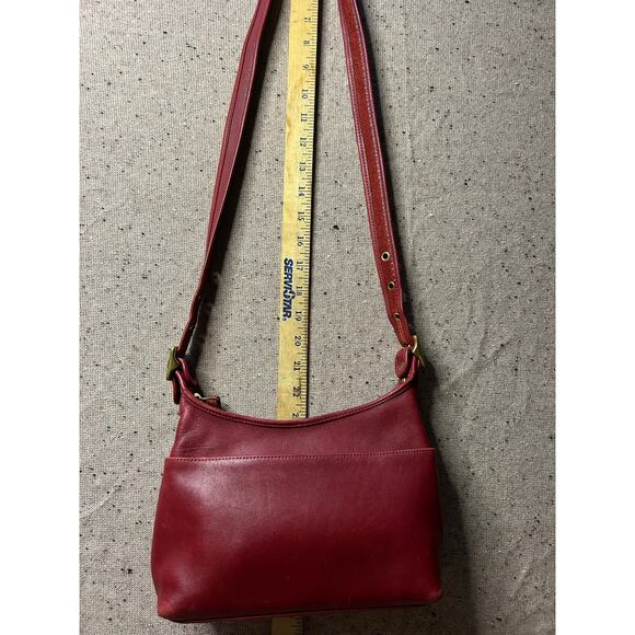Vintage Coach 9136 Red Leather Slim Satchel Shoulder Bag Y2K 90s - Picture 1 of 14